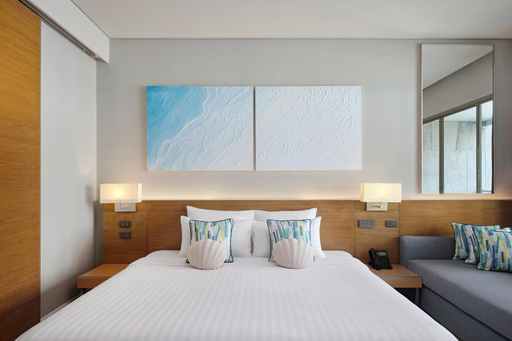 Deluxe Urban Room [King]